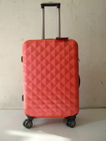 东莞箱包厂家直销新款ABS拉杆箱 加工订做与外贸优势